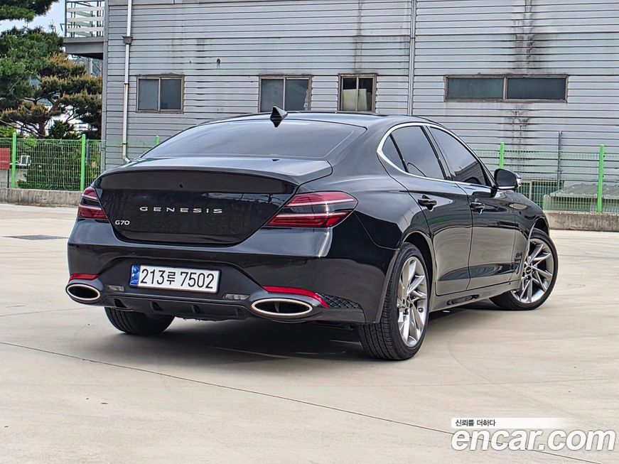 Genesis G70 2025