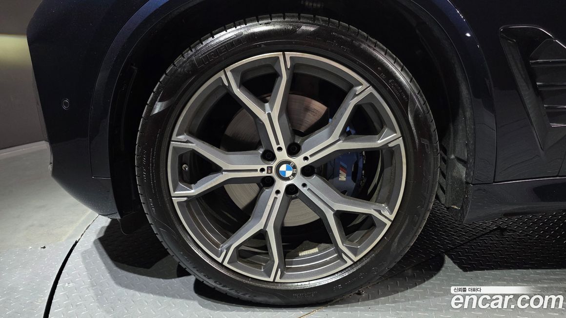 BMW X5 2025