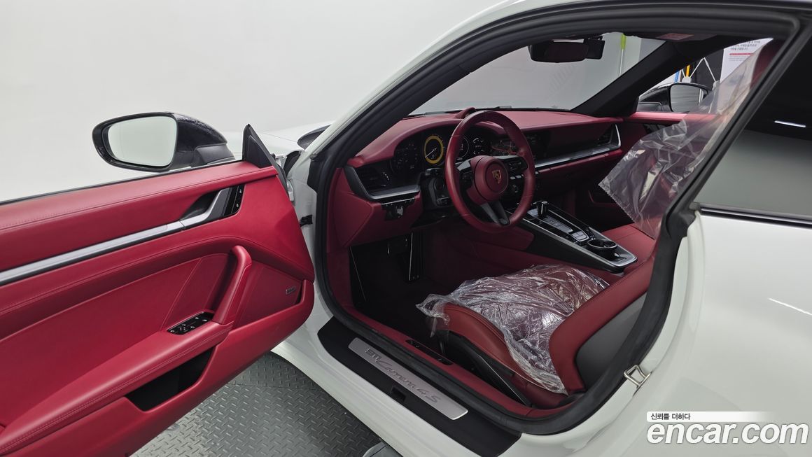 Porsche 911 2020