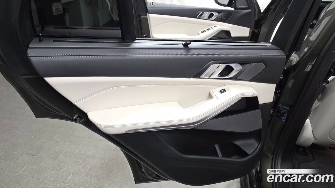 BMW X5 2025