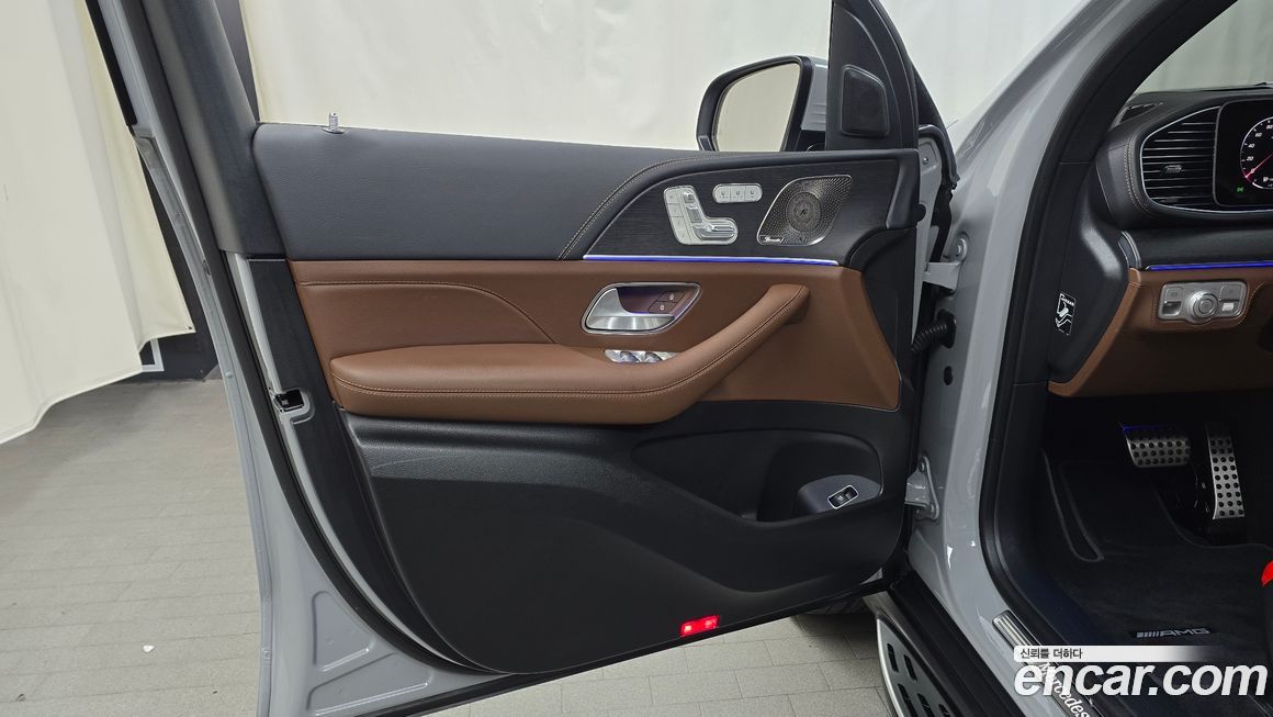 Mercedes-Benz GLS-Class 2024