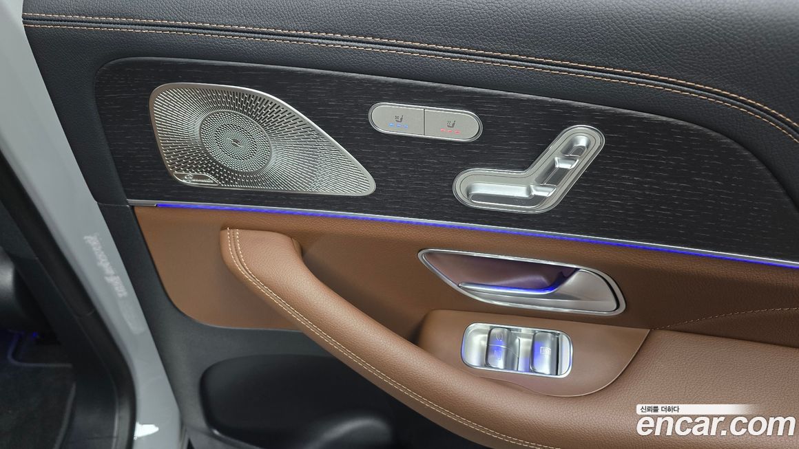 Mercedes-Benz GLS-Class 2024