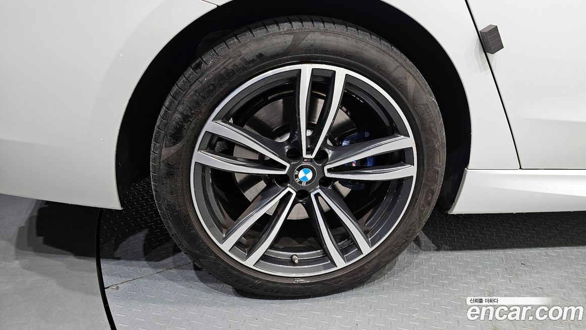 BMW Gran Turismo 2021