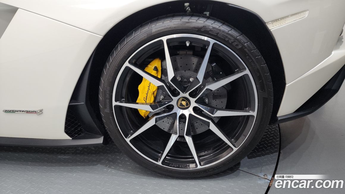 Lamborghini Aventador 2018