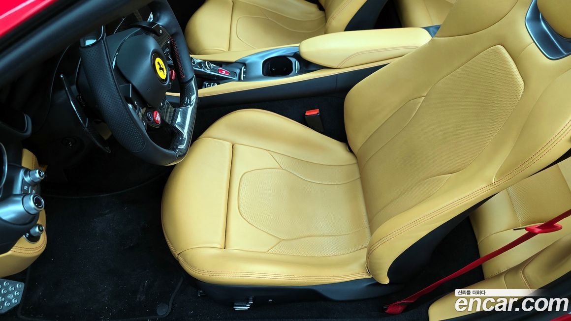 Ferrari Portofino 2020