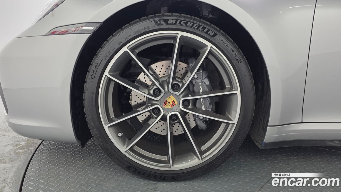 Porsche 911 2024
