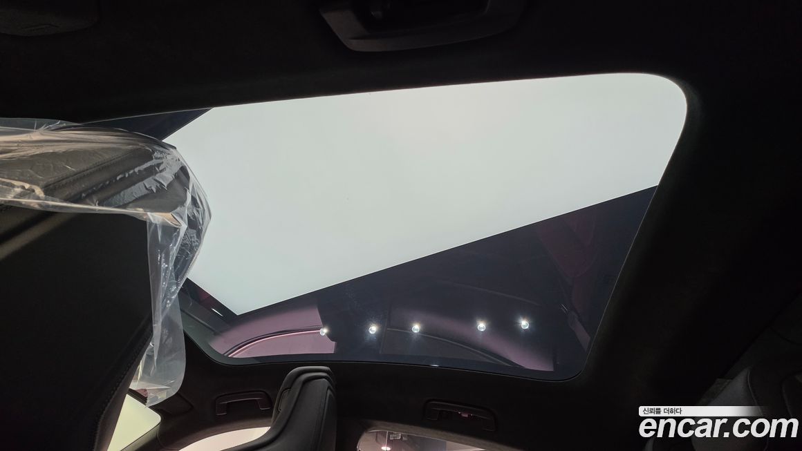 Porsche Taycan 2025