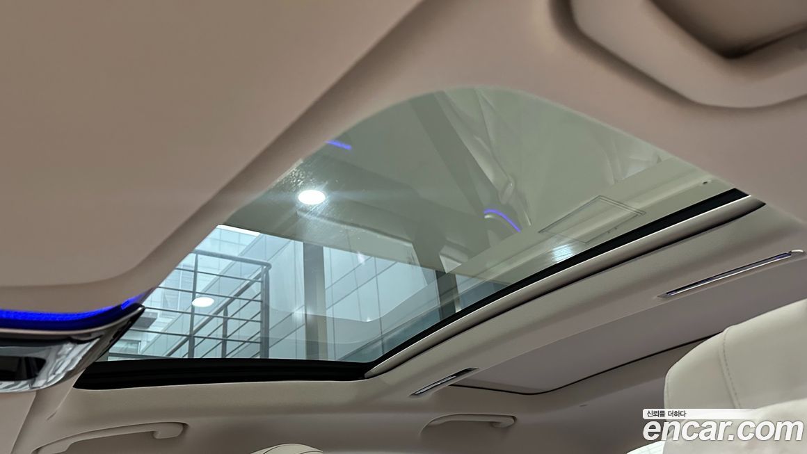Mercedes-Benz S-Class 2026
