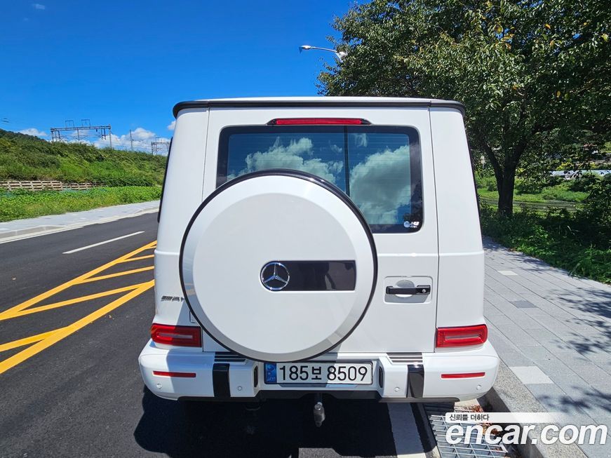 Mercedes-Benz G-Class 2023