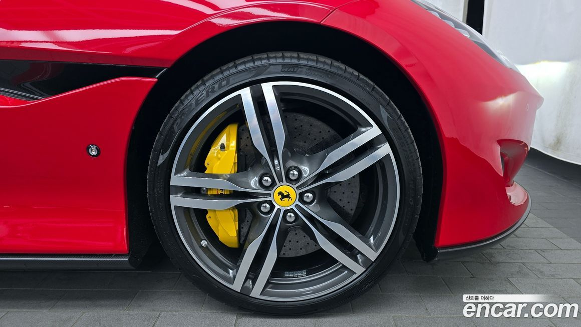 Ferrari Portofino 2020
