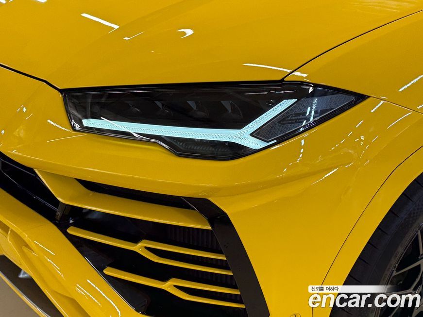 Lamborghini Urus 2020