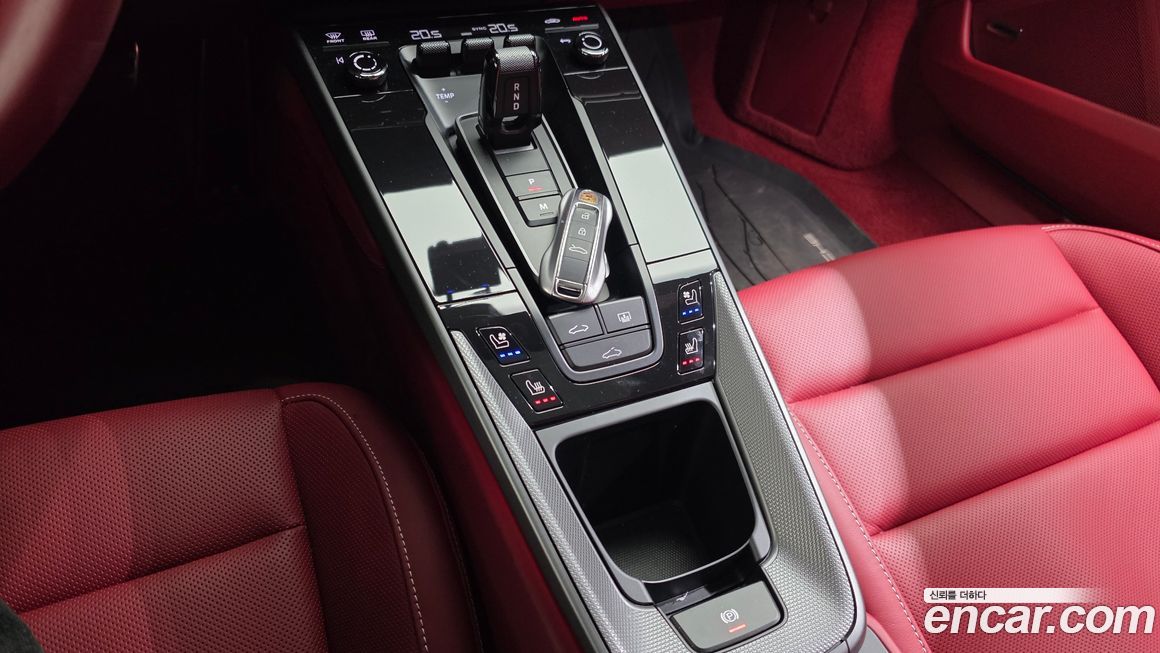 Porsche 911 2024