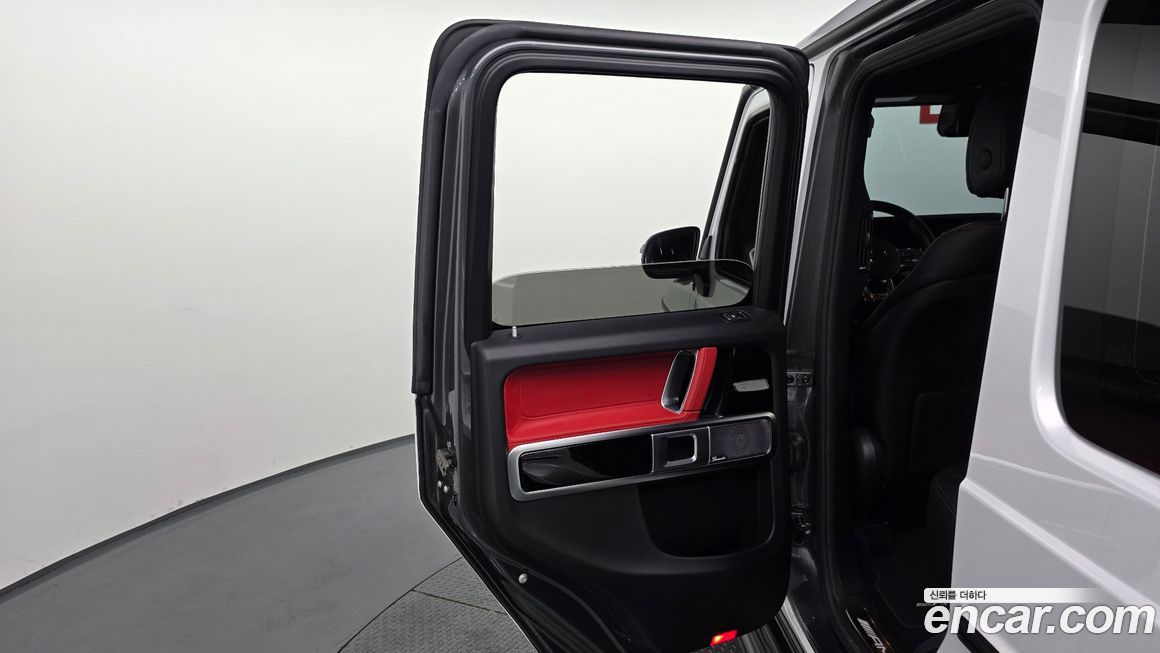 Mercedes-Benz G-Class 2019