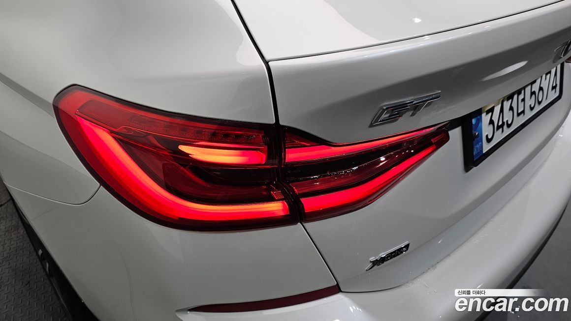 BMW Gran Turismo 2021