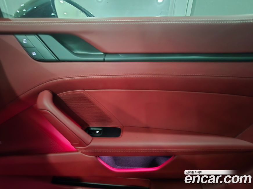 Porsche 911 2023