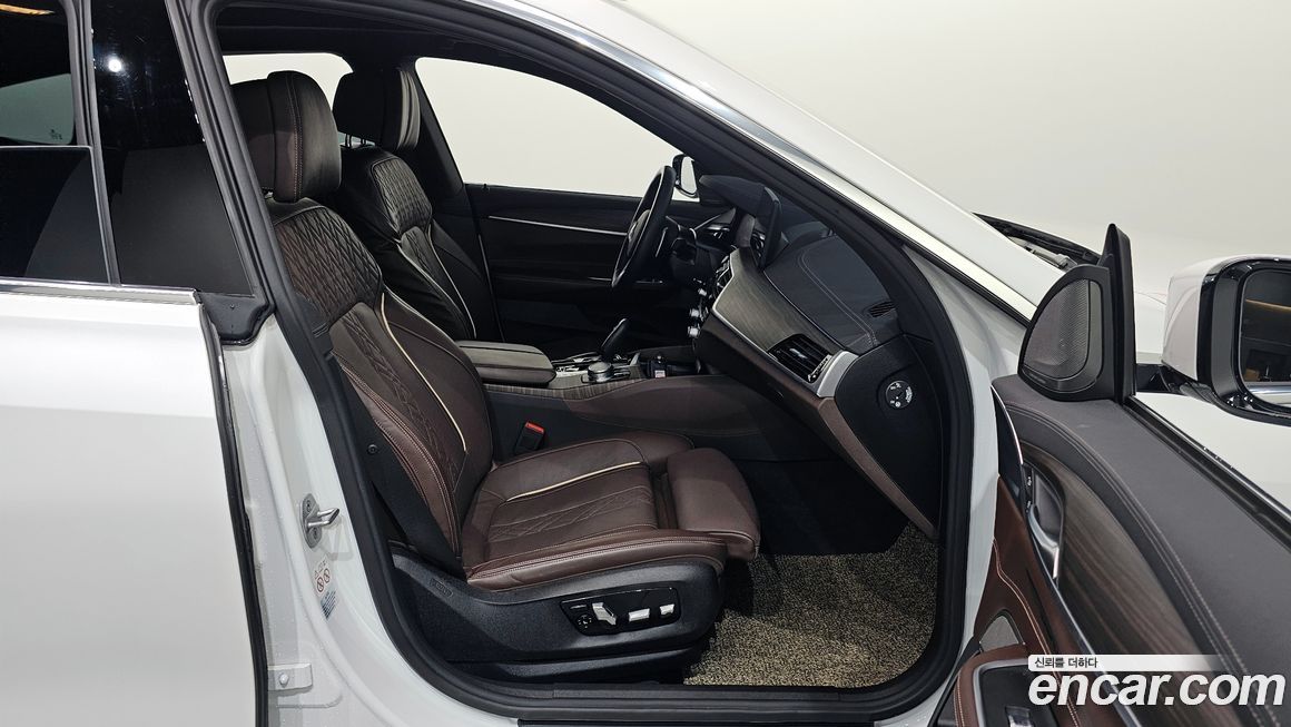 BMW Gran Turismo 2021