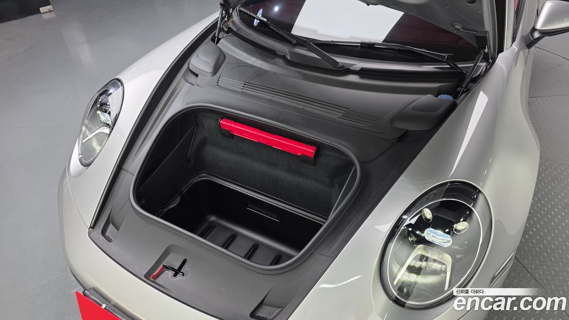 Porsche 911 2024