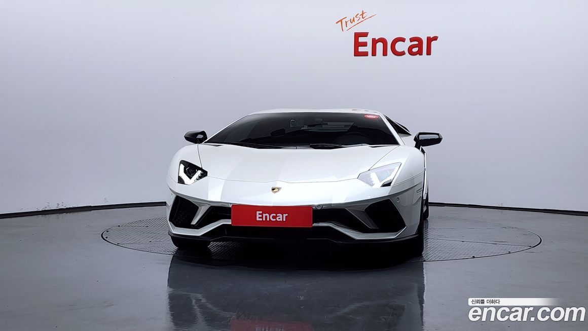 Lamborghini Aventador 2018