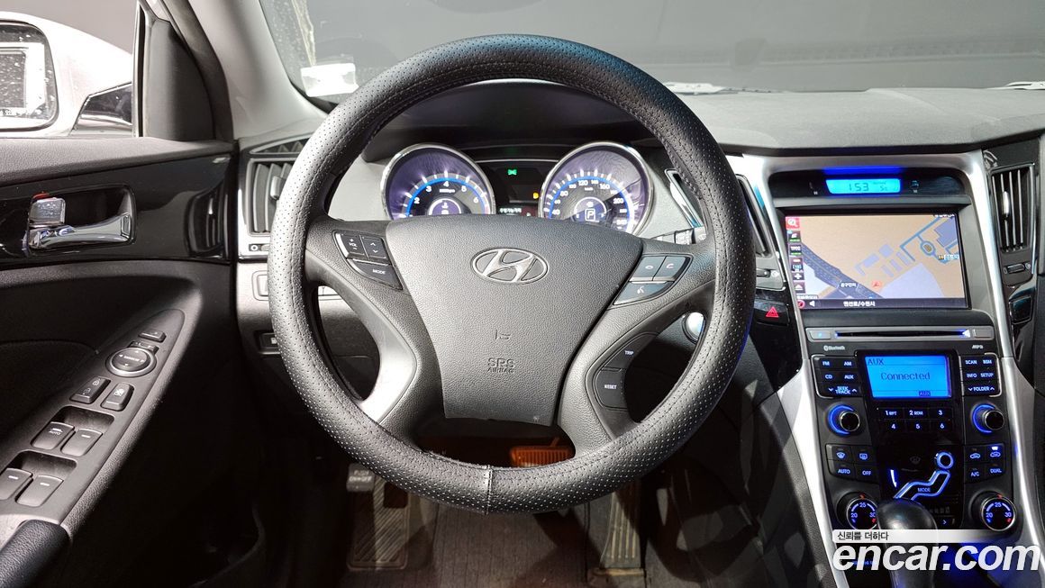 Hyundai Sonata 2010