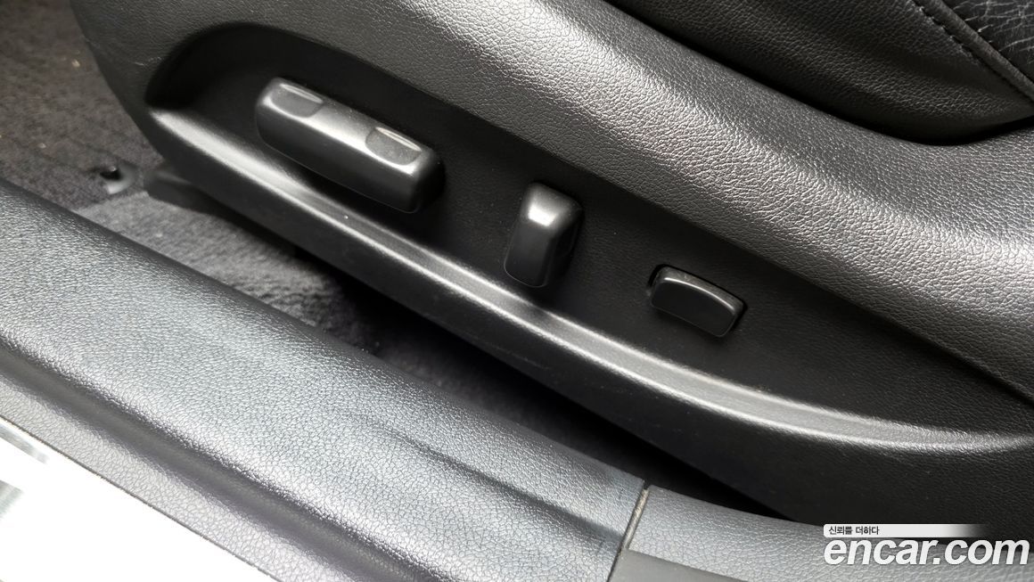 Hyundai Sonata 2010