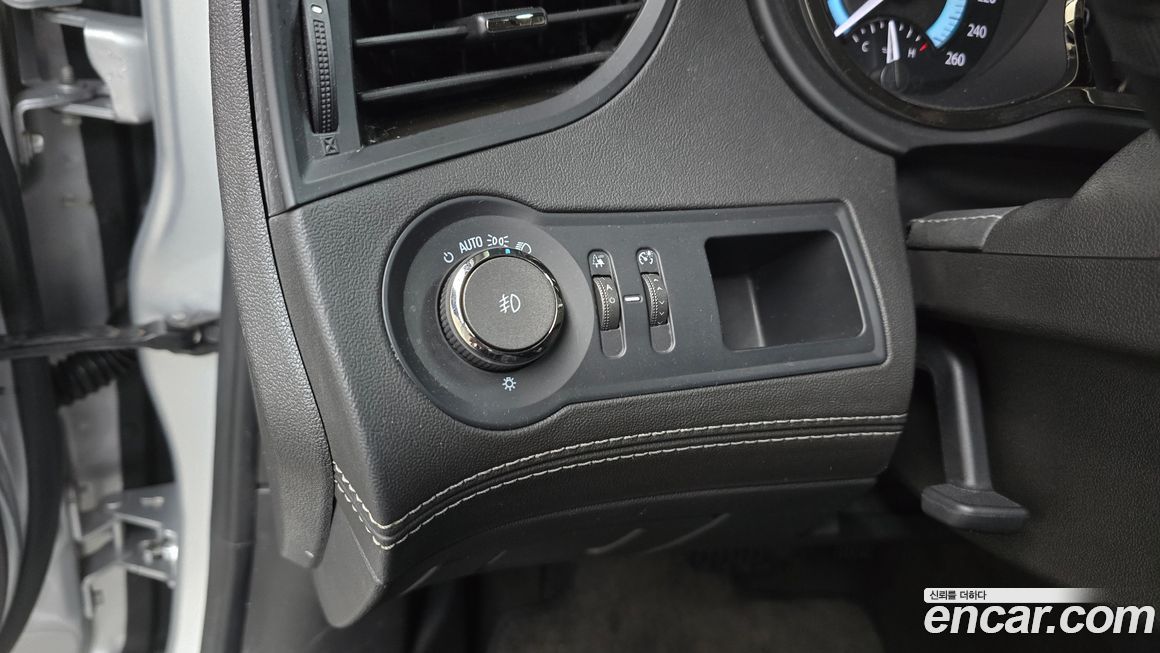 ChevroletGMDaewoo Alpheon 2011