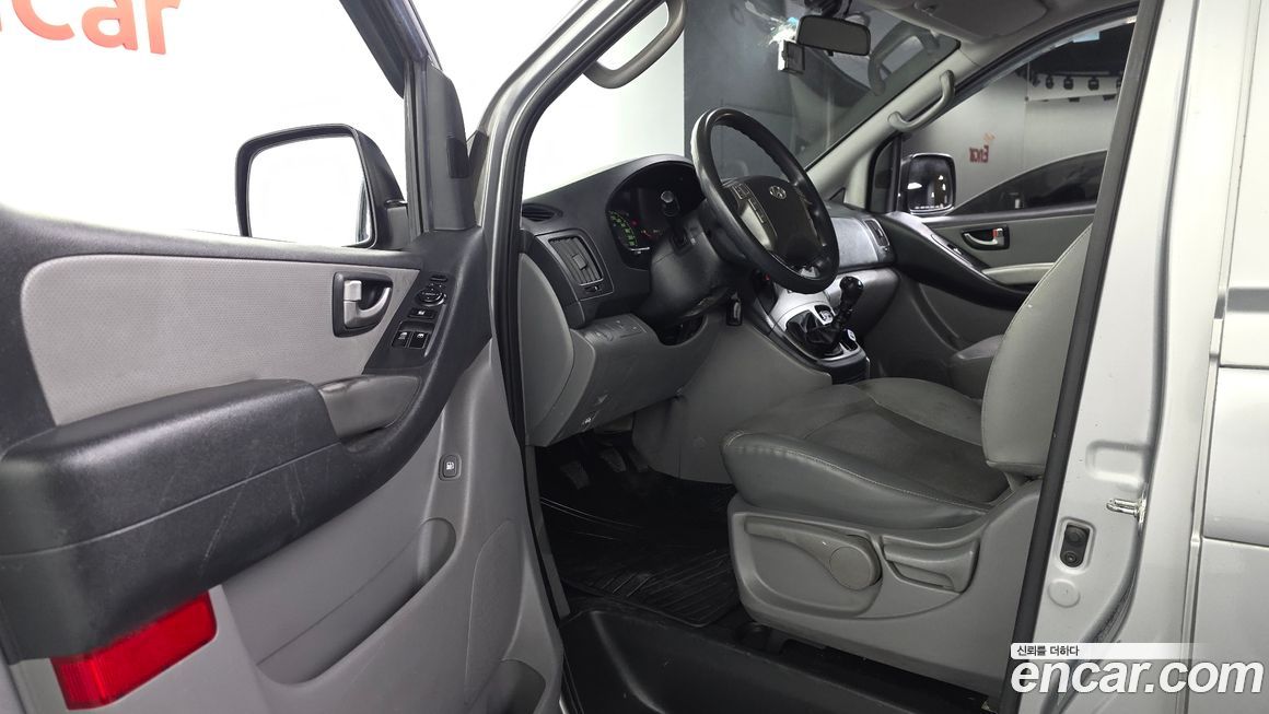 Hyundai Starex 2015