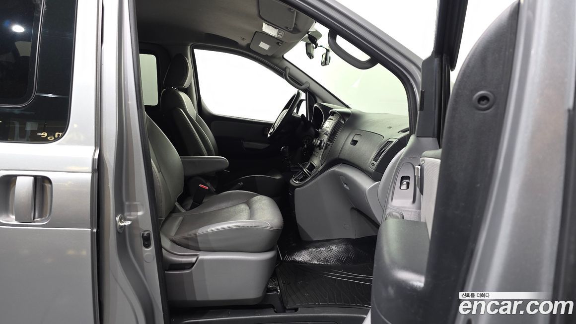 Hyundai Starex 2015