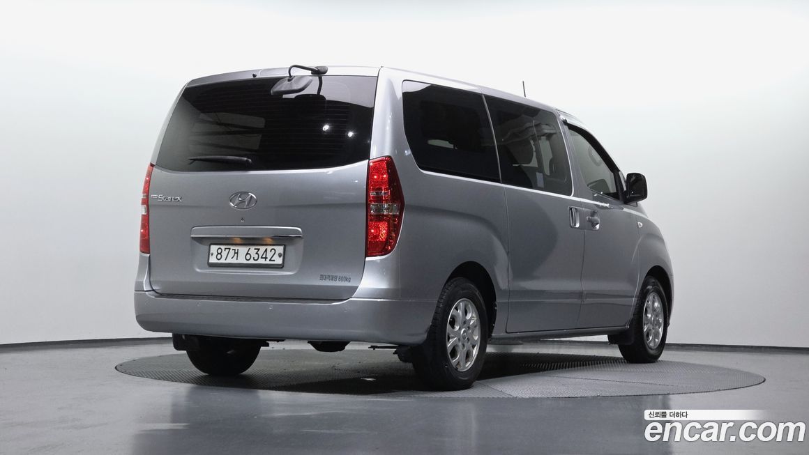 Hyundai Starex 2015