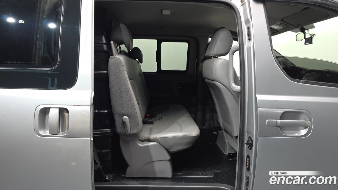 Hyundai Starex 2015