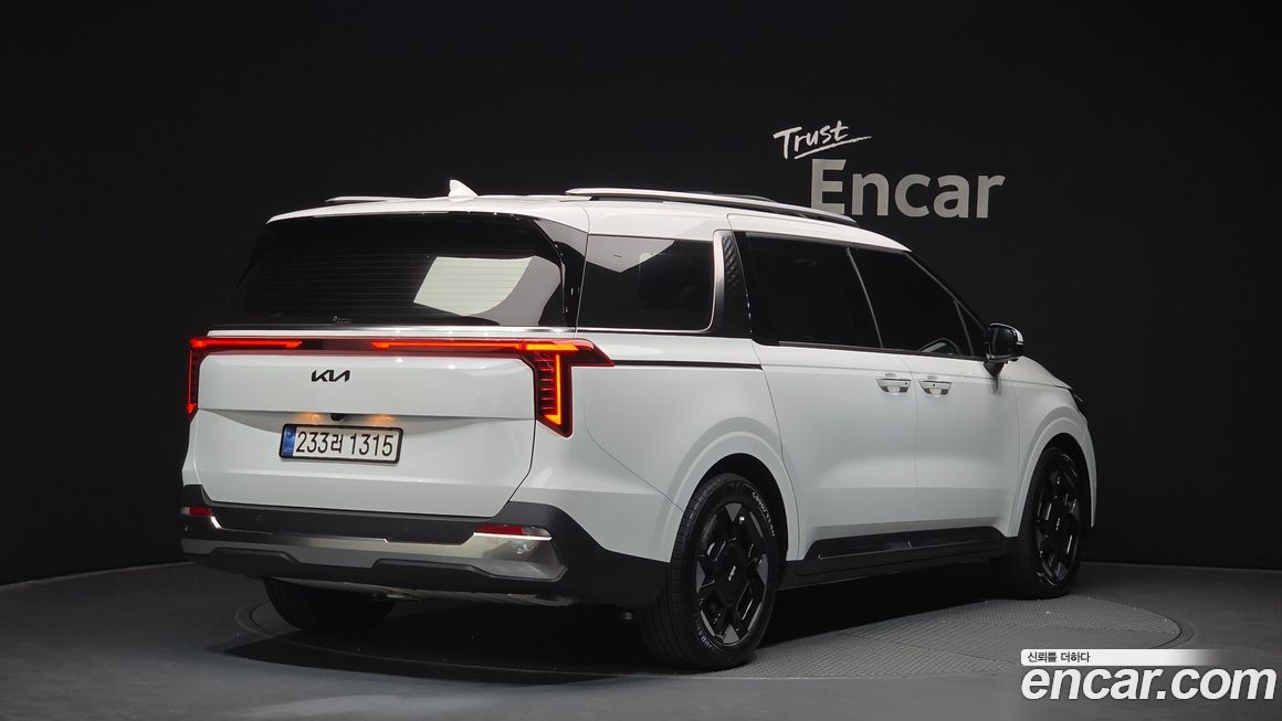 Kia Canival 2025
