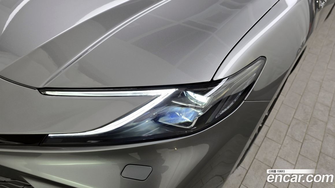 Toyota Camry 2025