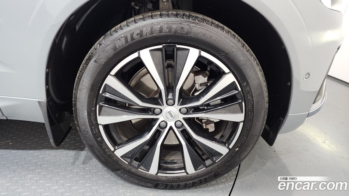 Volvo XC60 2024