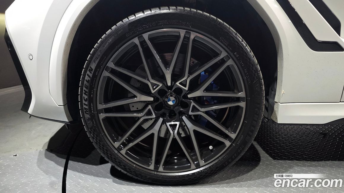 BMW X6M 2022
