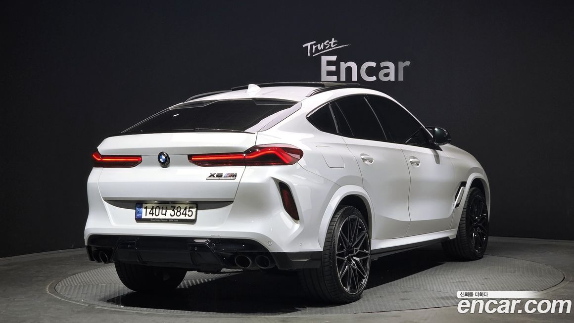 BMW X6M 2022