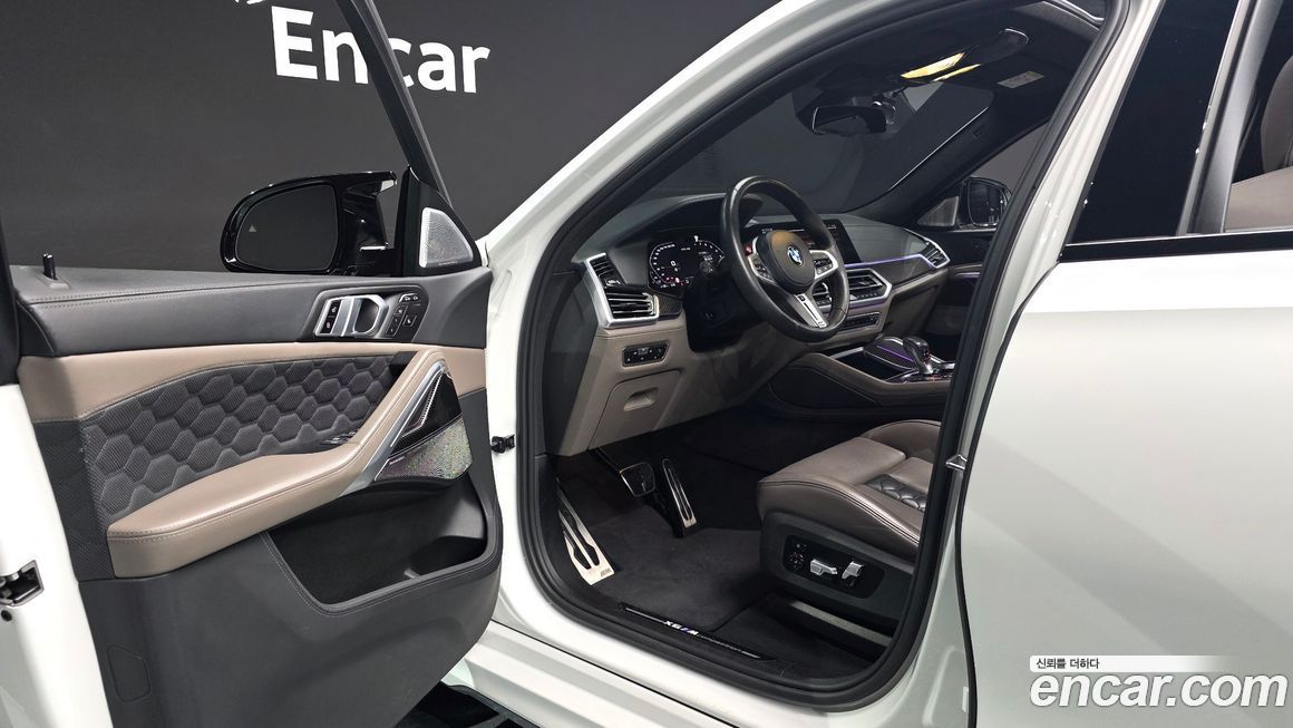 BMW X6M 2022