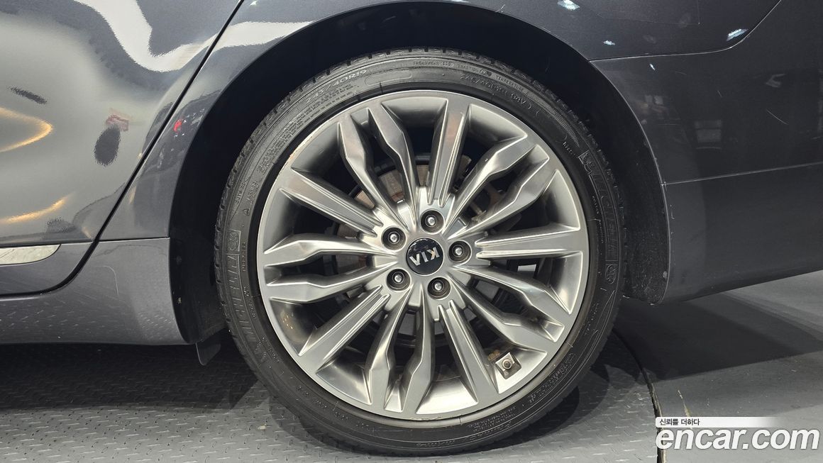Kia K7 2020