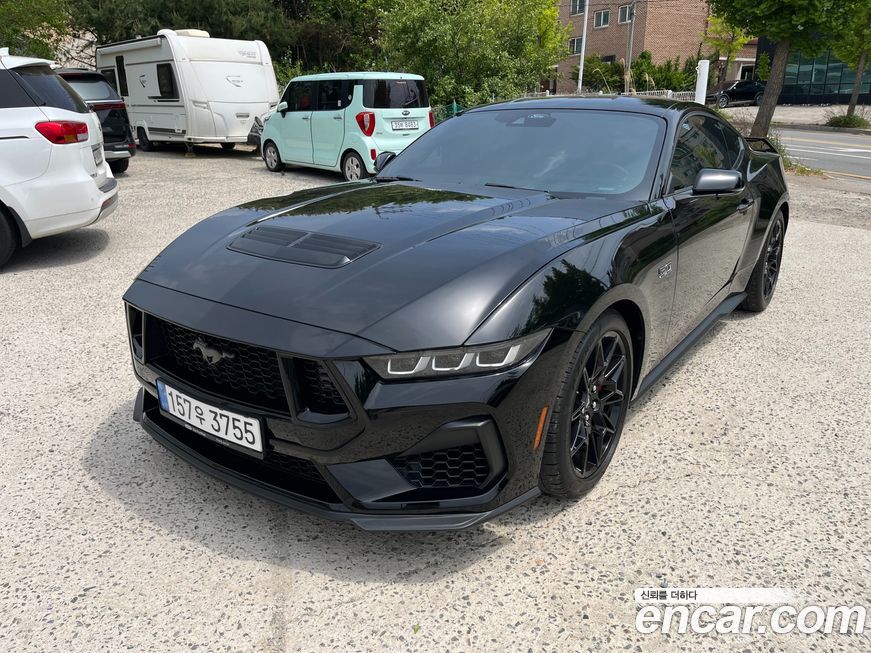 Ford Mustang 2024