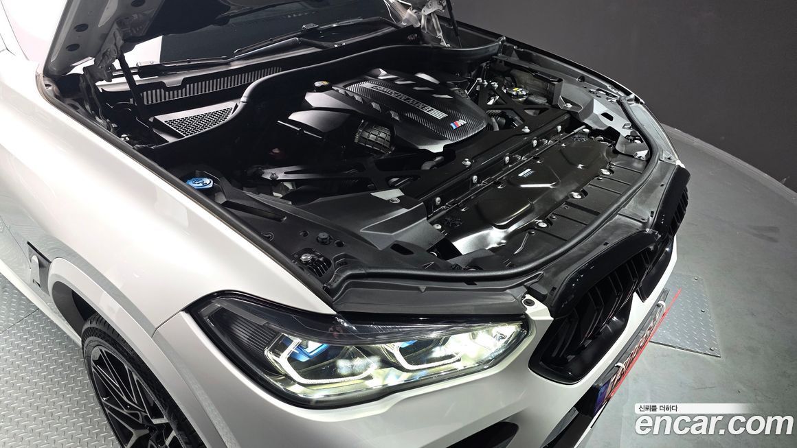 BMW X6M 2022