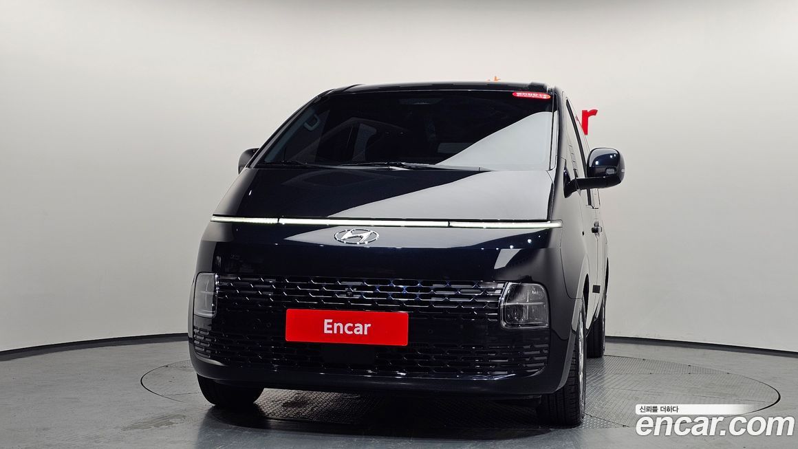 Hyundai Staria 2023