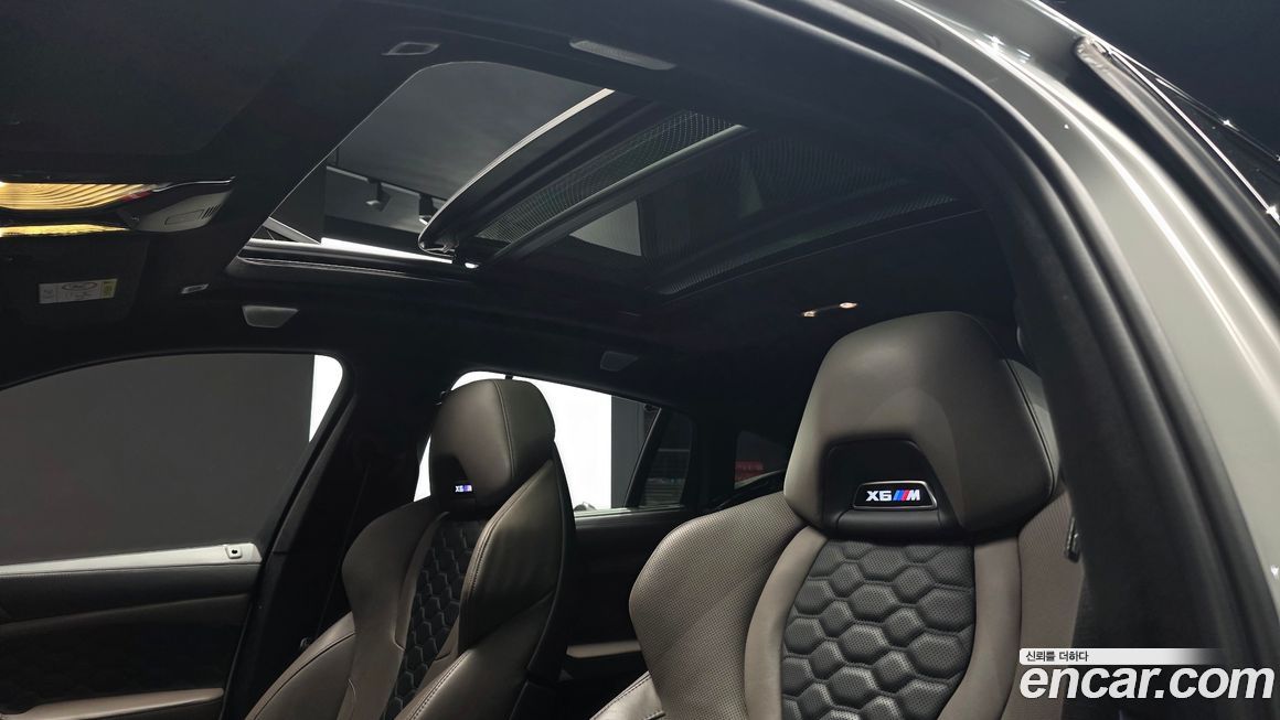 BMW X6M 2022