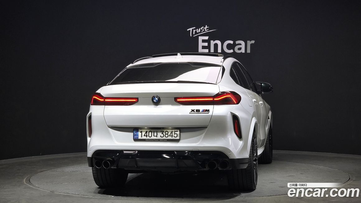 BMW X6M 2022