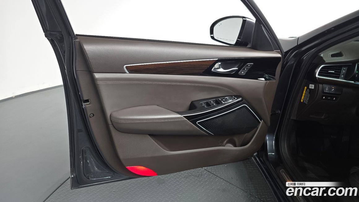 Kia K7 2018