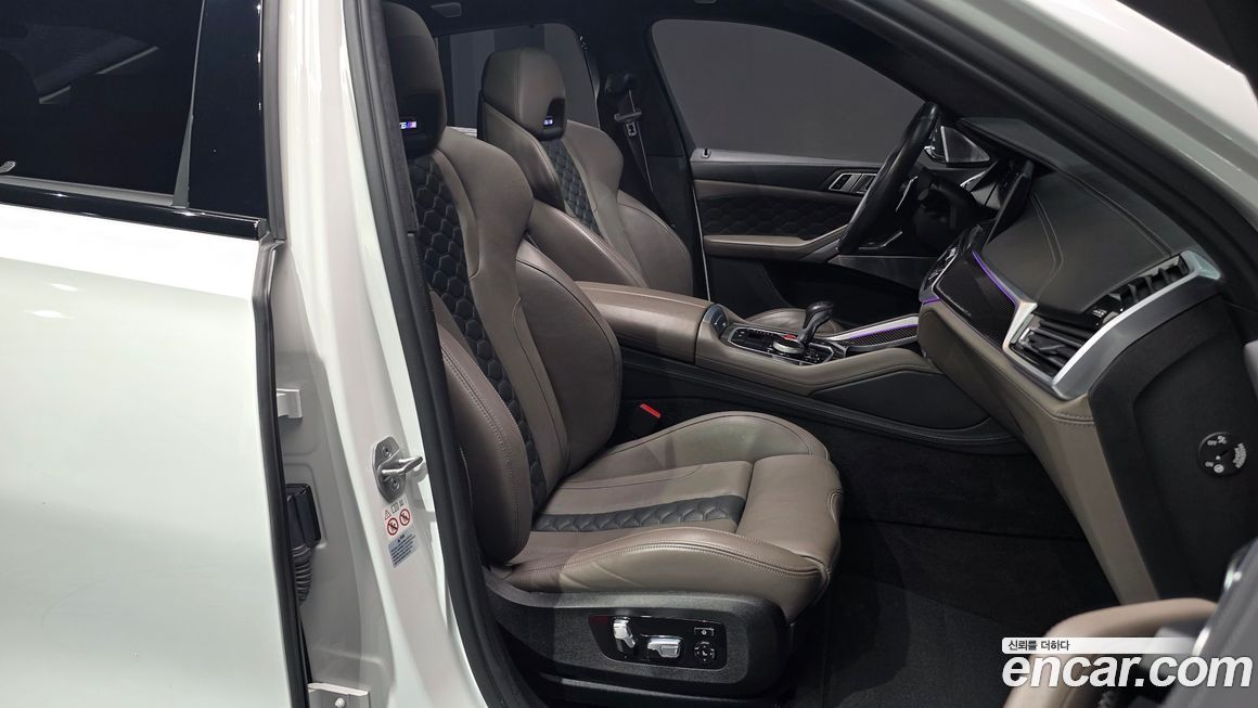 BMW X6M 2022