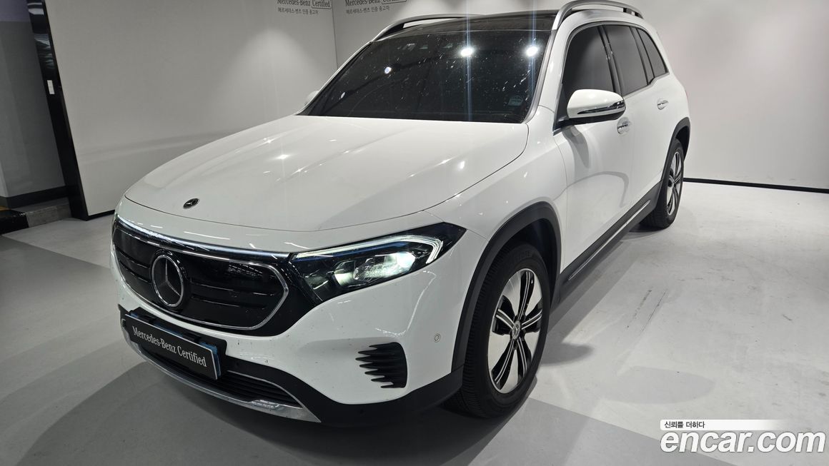 Mercedes-Benz EQB 2024