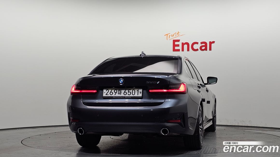 BMW 3-Series 2019