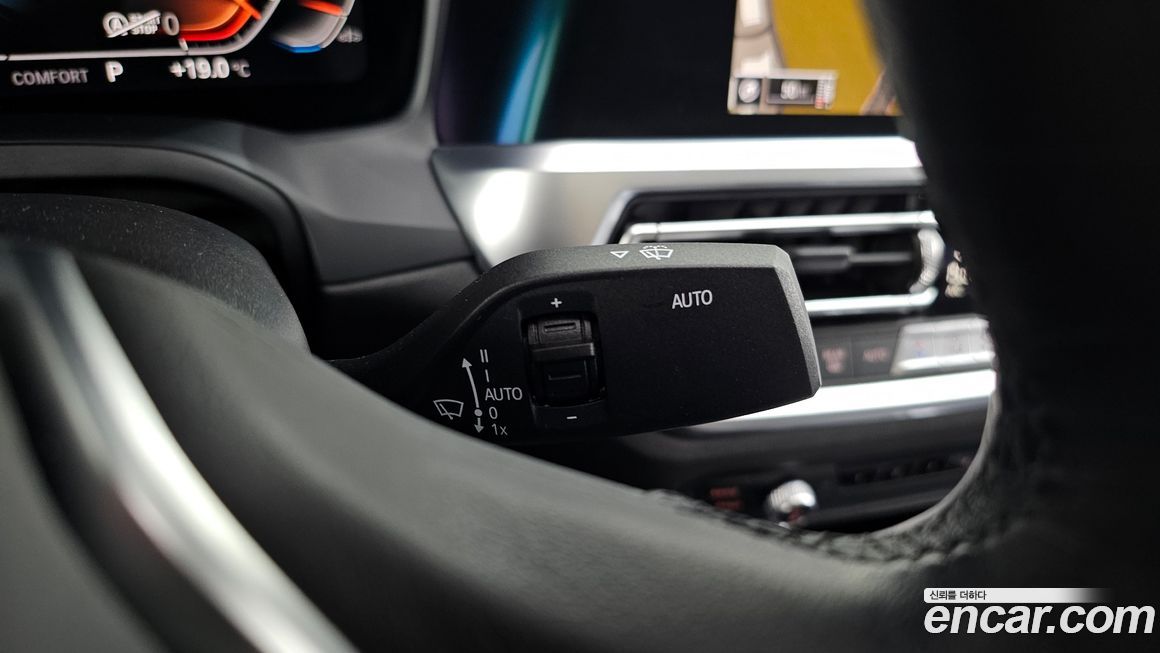 BMW 3-Series 2019