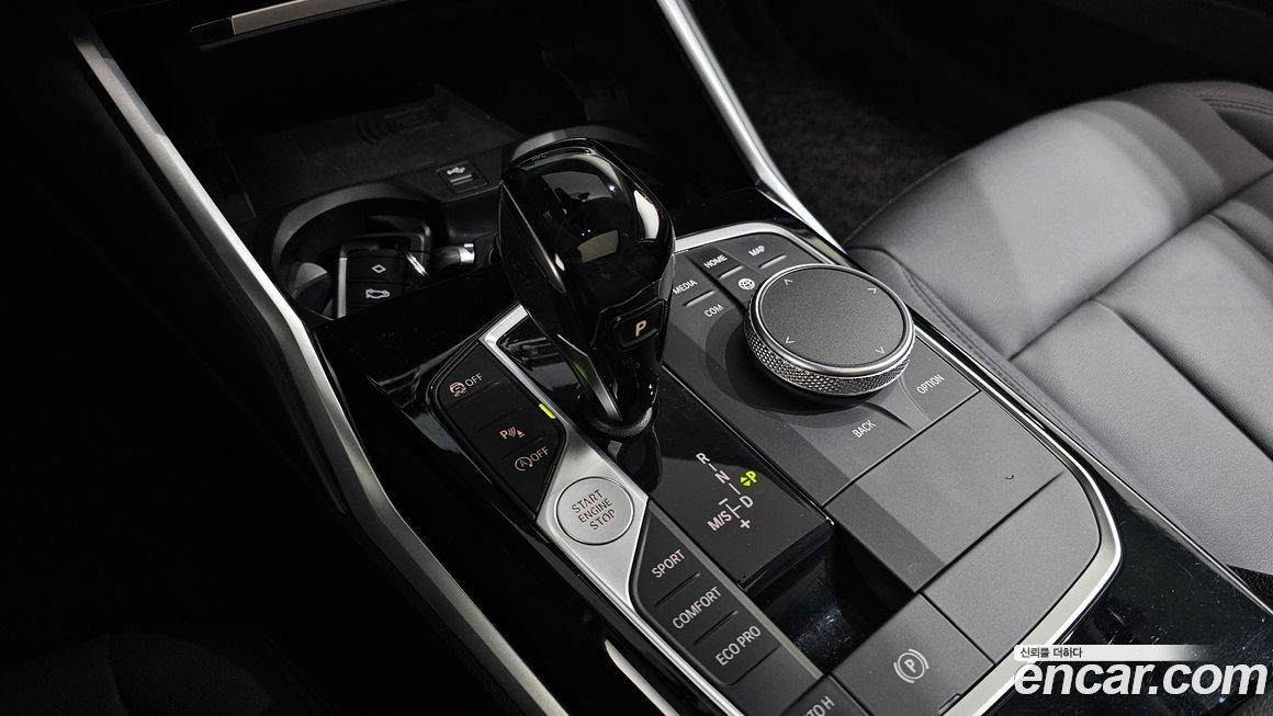 BMW 3-Series 2019