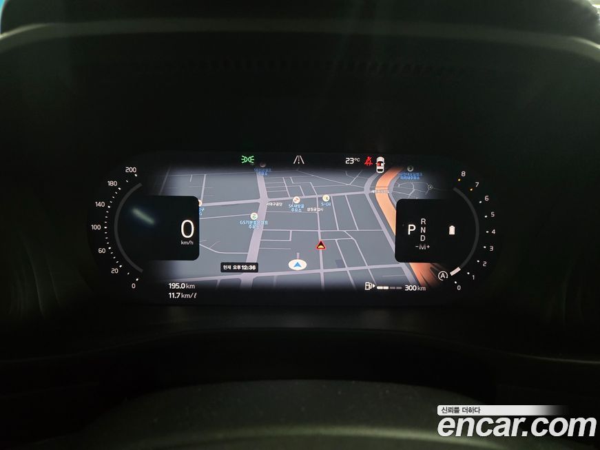 Volvo XC40 2025