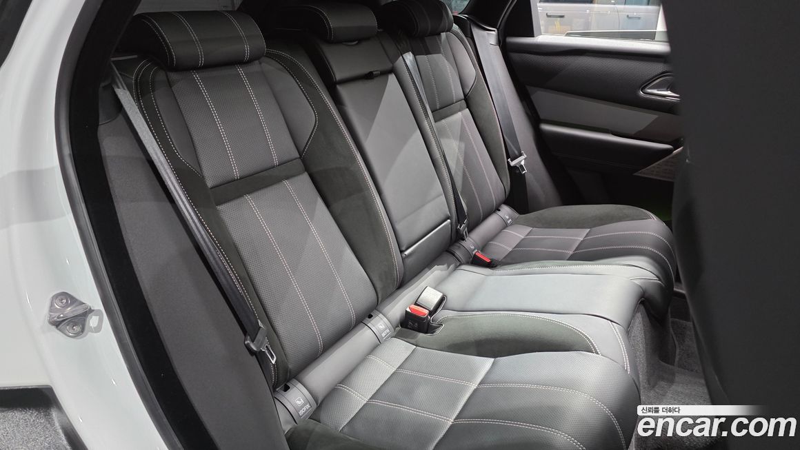 Land Rover Range Rover Velar 2020