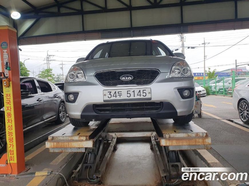Kia Carens 2011